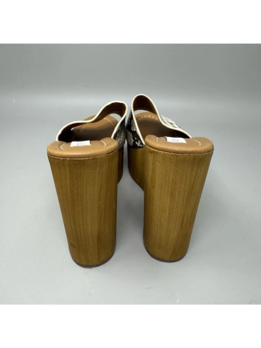 Steve Madden Sandra  Snakeskin Y2K Chunky Platform Block Heel Sandals Size 8